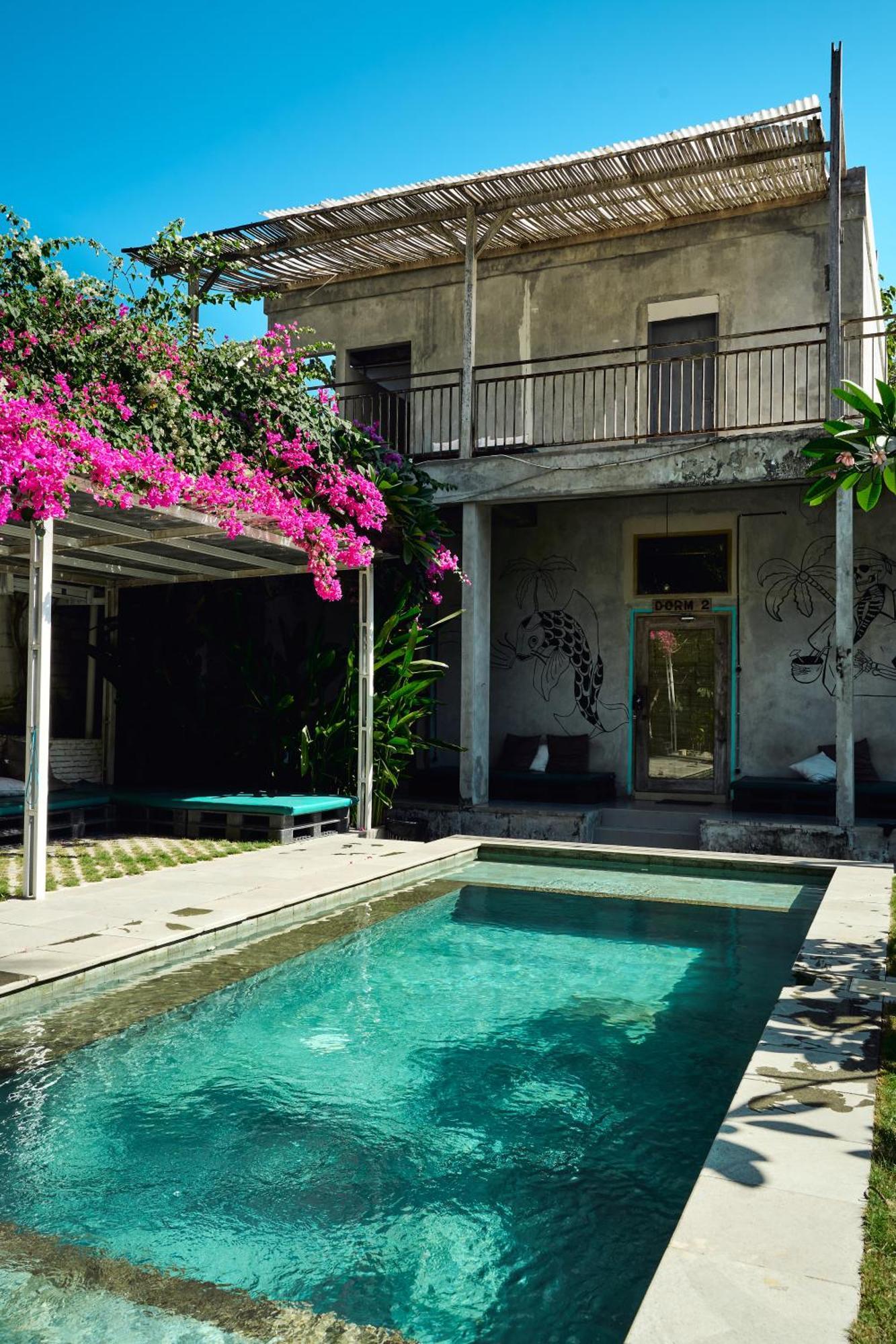 Albergue LoTide Surf Camp Kuta  Exterior foto